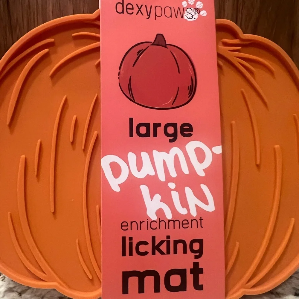 Large Orange Pumpkin Dog Licking Mat